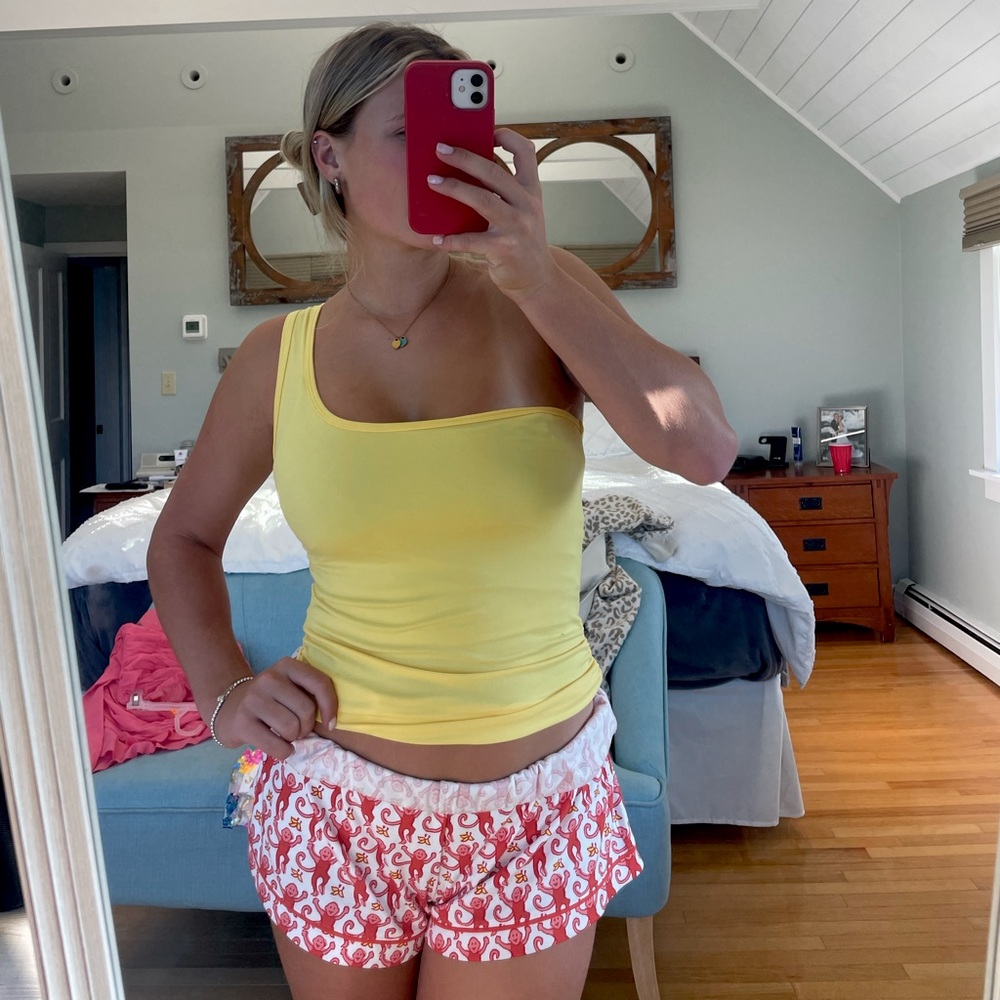 One shoulder yellow tank top